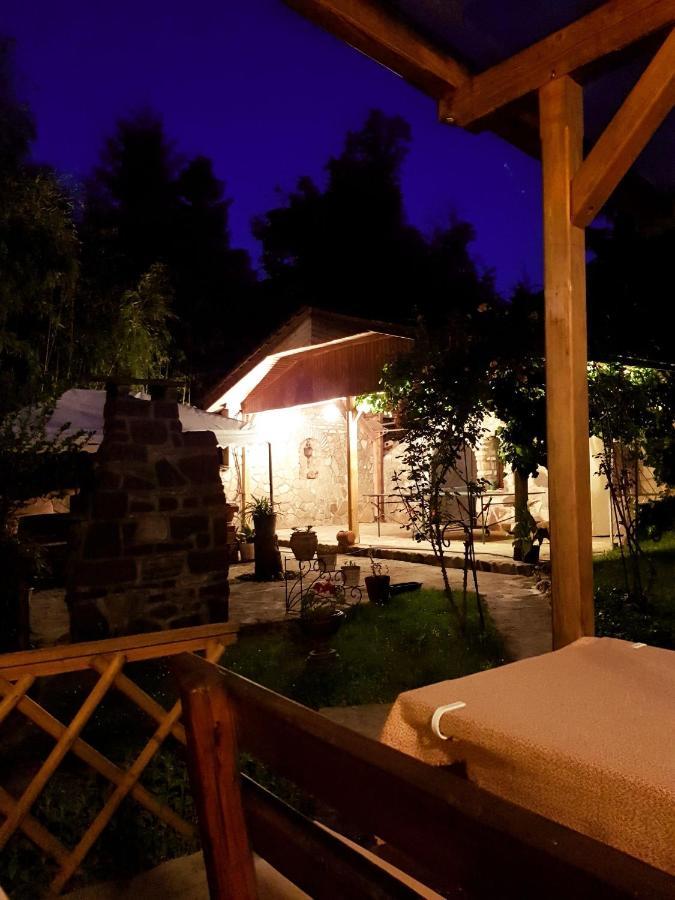 Appartementhaus 5. Jahreszeit Heviz Ngoại thất bức ảnh